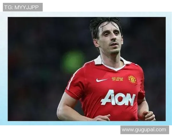 75号球星足球背后的荣耀与坚持故事解析 75号球星足球背后的荣耀与坚持故事解析