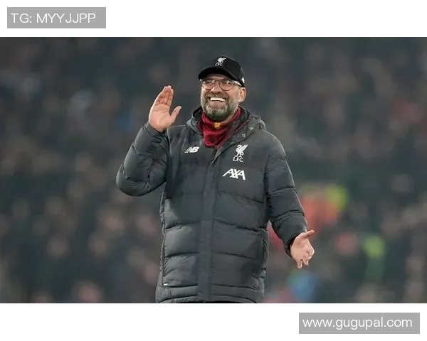 彭球星崛起之路:从青涩少年到世界足坛的耀眼明星 彭球星崛起之路:从青涩少年到世界足坛的耀眼明星